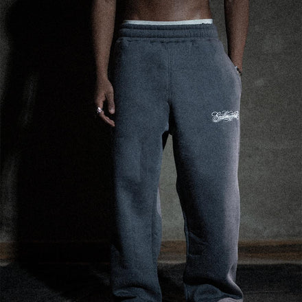 Strip dark grey pants